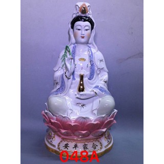 Tượng Phật Quan âm
