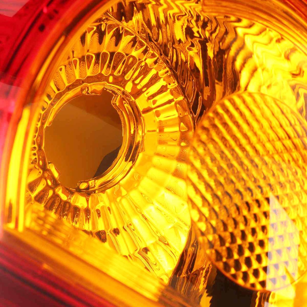 Đèn Phanh Gắn Bên Hông Xe Hơi Toyota Corolla 2008 2009 2010 8155002460 Trái