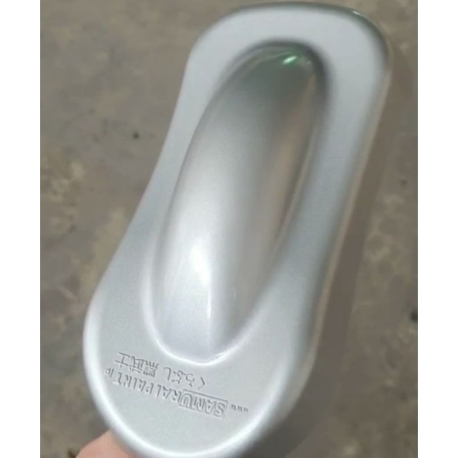 Sơn Xịt Samurai Màu Bạc Cao Cấp - Mã PS124