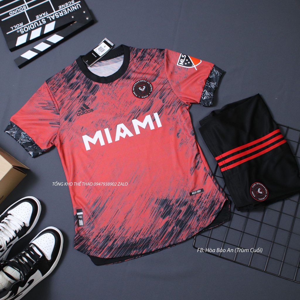 Bộ Quần Áo Bóng Đá CLB Inter Miami 2023 Màu Đỏ Quần Đen - Vải Gai Thái Chuẩn Áo Thi Đấu - Áo Đá Banh Miami Đẹp