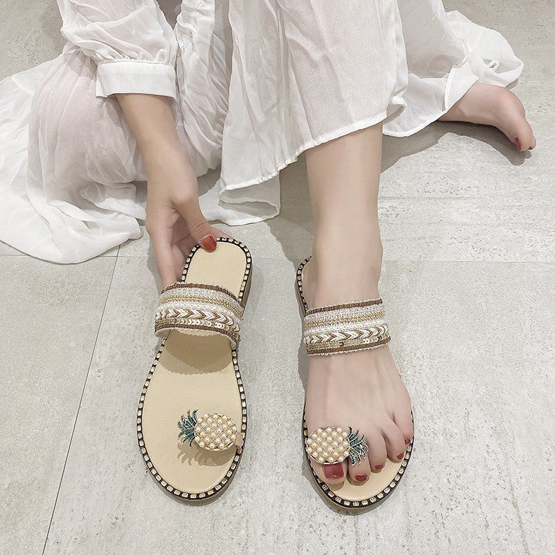 Dép Sandal Xỏ Ngón Đế Bằng Đính Đá Hình Quả Dứa Ngọc Trai Chống Mòn Thời Trang Mùa Hè Mới Cho Nữ