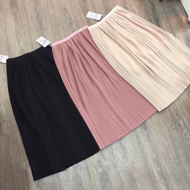 Chân váy rập xếp ly