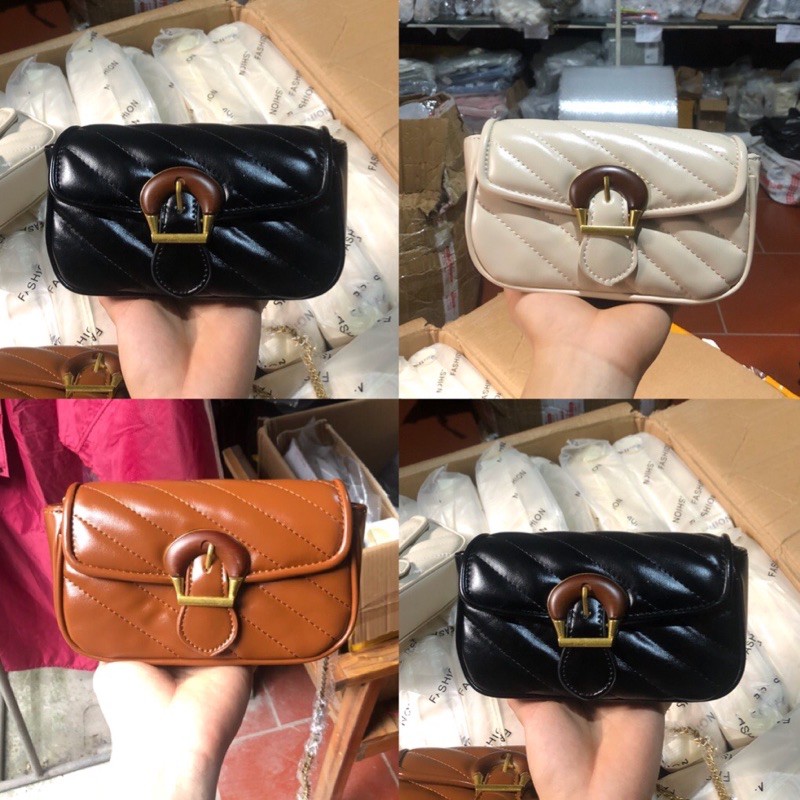 Túi đeo chéo khóa cổ điển 939 | BigBuy360 - bigbuy360.vn