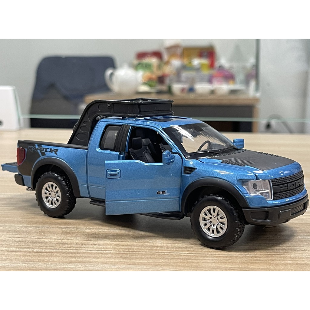 Xe mô hình xe FORD F150 RAPTOR 1:32 MN mẫu xanh