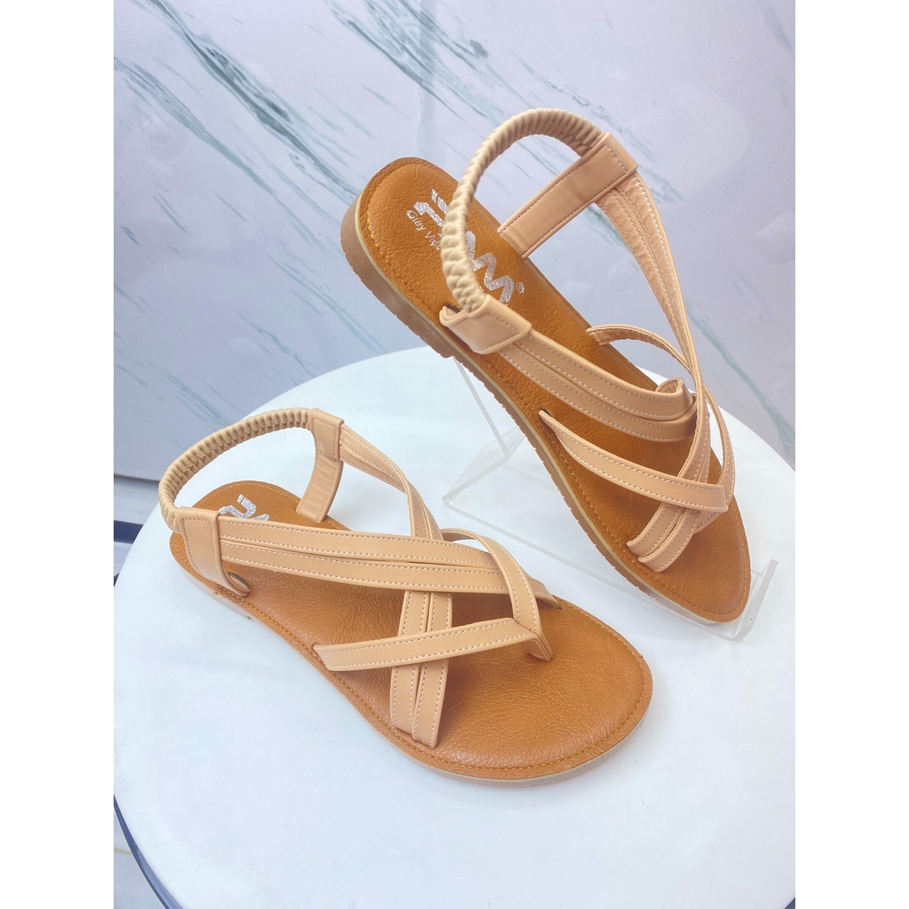 Sandal Nữ PAM Giày Việt - Chất Lượng Việt Đế Bệt Quai Chéo Xỏ Ngón Thời Trang Đi Chơi Đi Biển - SDBT803 - Size 35-39