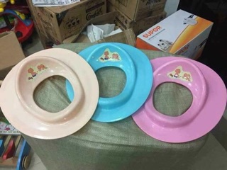 MIẾNG LÓT THU NHỎ BỒN CẦU CHO BÉ