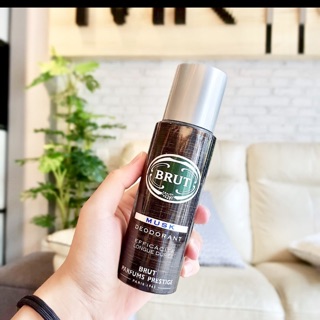 XỊT KHỬ MÙI NAM HƯƠNG NƯỚC HOA BRUT 200ml