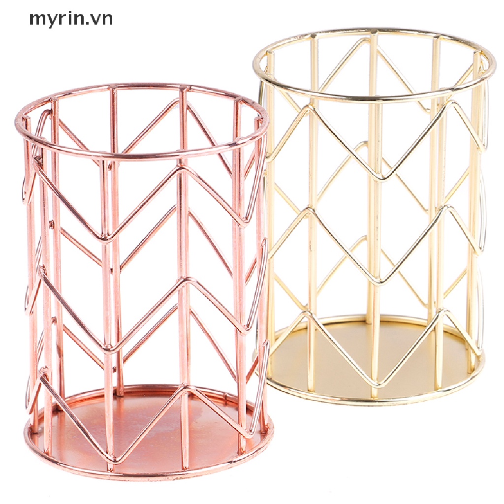 1 Giá Đỡ Cọ Trang Điểm Để Bàn Tiện Lợi