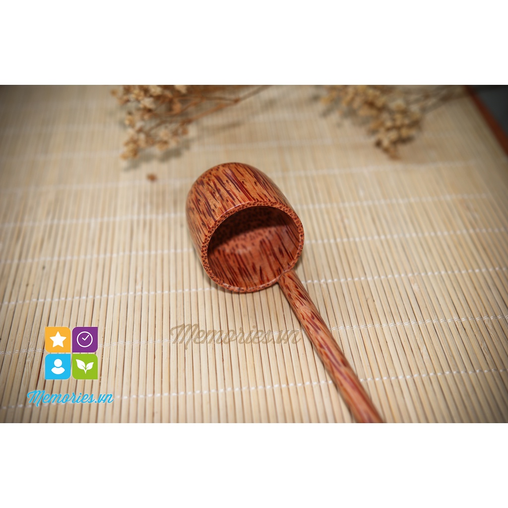 Gáo Múc Mật/ Nước/ Rựu Bằng Gỗ Dừa Loại Có Móc Treo -  Phụ Kiện Trang Trí, Quà Tặng Handmade, Decor