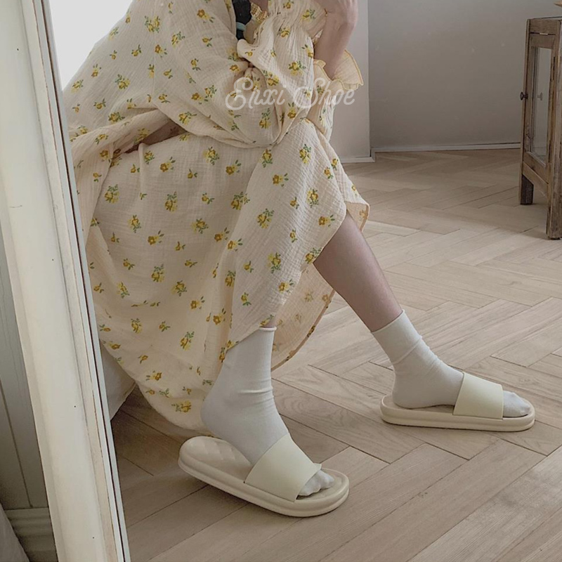 oeggeo shop Đôi dép nữ Mảnh mông rậm rạp vơ dép lê