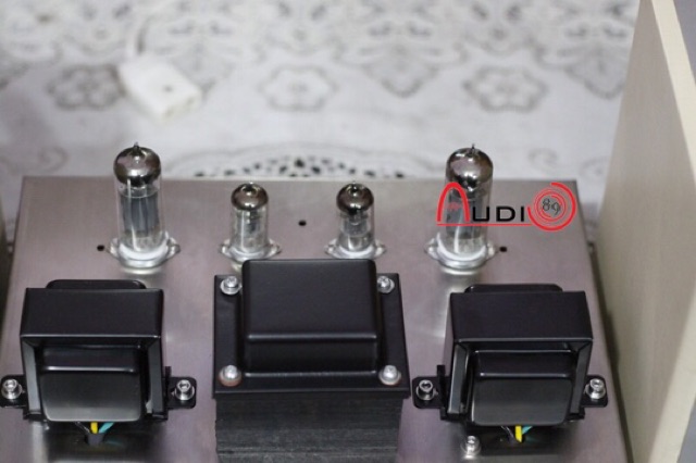 Amply đèn 6P1 cực đẹp kèm loa JVC toàn dải Limited