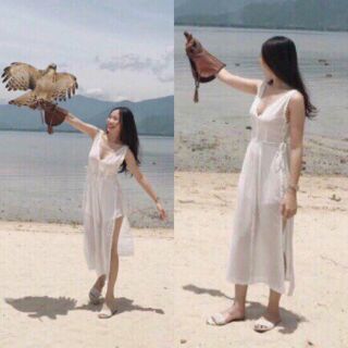 Áo dài đi biển, với thiết kế độc lạ quyến rủ, sẽ mang đến cho bạn những bức ảnh tuyệt đẹp