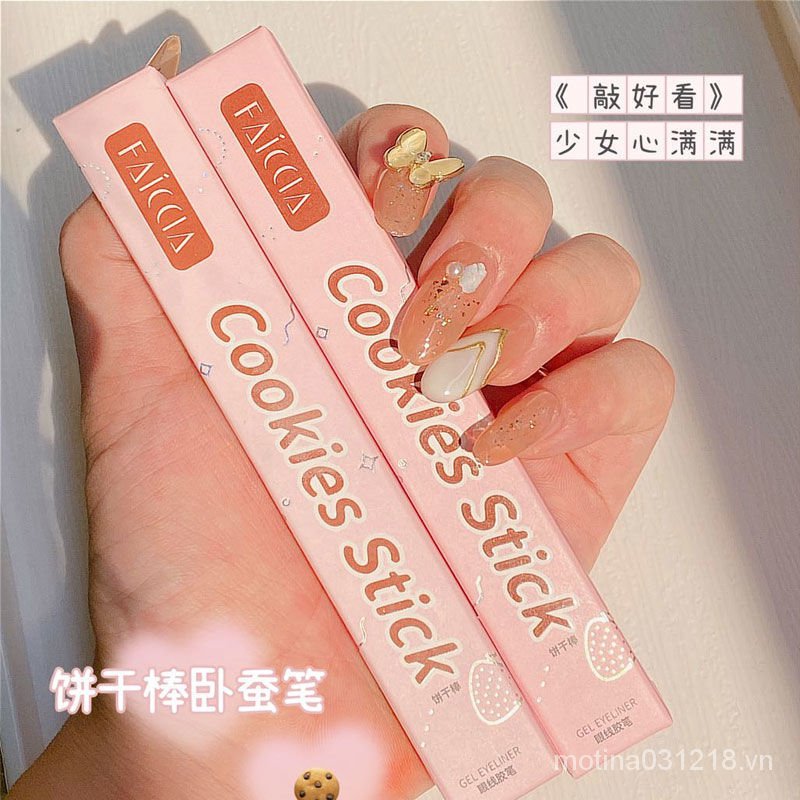 (Hàng Mới Về) Bút Kẻ Mắt Không Thấm Nước Chất Lượng Cao | BigBuy360 - bigbuy360.vn