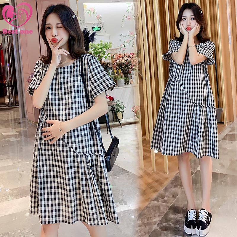 Váy bầu tay ngắn dáng rộng