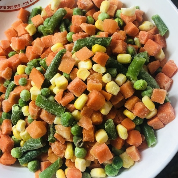 Rau củ hỗn hợp cắt sẵn tiện lợi