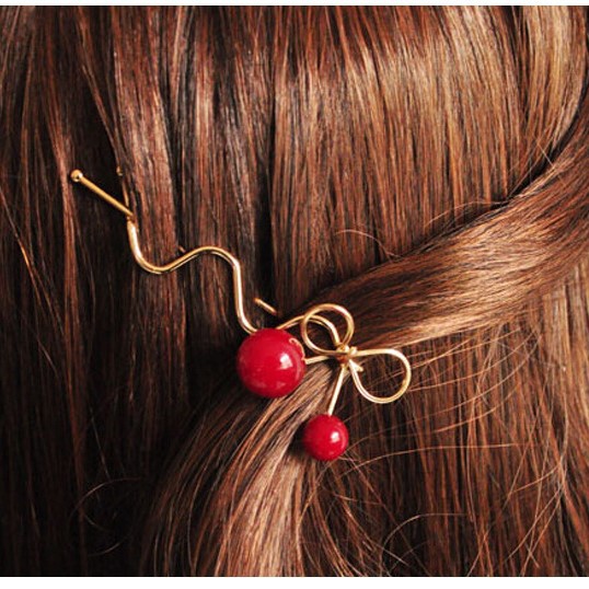 Kẹp tóc bằng kim loại hình quả cherry dễ thương