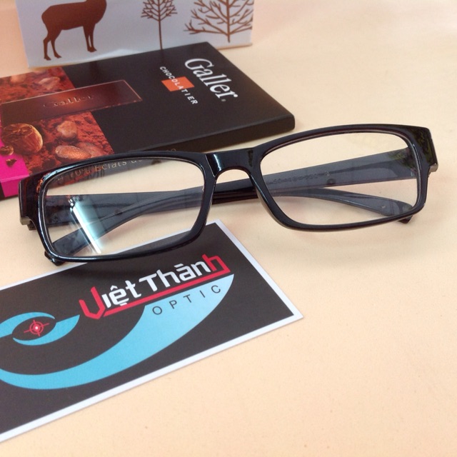 kính vuông nhỏ giả cận