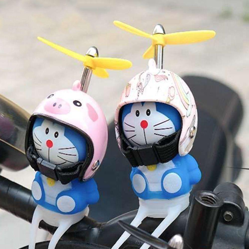 Đồ Chơi Trang Trí Mũ Bảo Hiểm Hình Doraemon Đáng Yêu