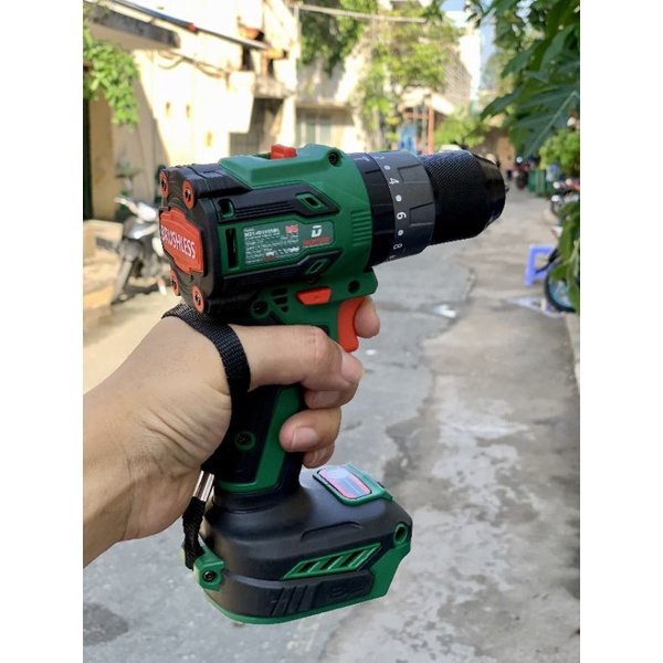Thân máy khoan pin 10 Ly Dekton M21-ID1055BL chân pin makita