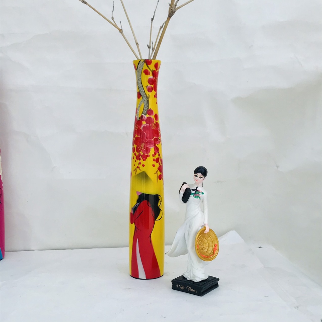 01 Bình Hoa Được Làm Từ Gỗ Vẽ Tranh sơn Mài Bằng Tay rất Sang Trọng và Tinh Tế Kích Thước H30* Đáy D5* Miệng D4cm