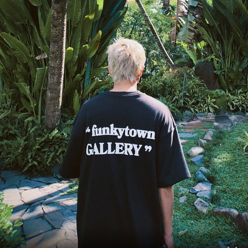 ÁO THUN FUNKY GALLERY BLACK NAM NỮ UNISEX