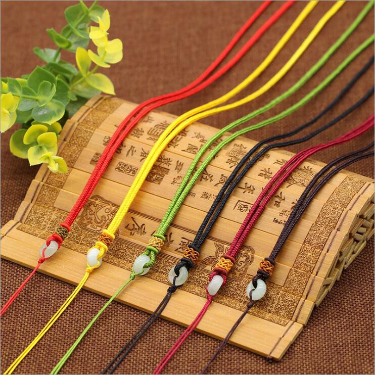 Vòng cổ Dài Mặt Ngọc Bích Thắt Nút Hình Quả Dứa Cổ Điển