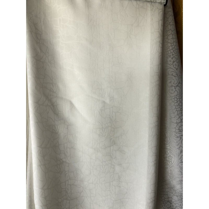 Vải Gấm Trắng