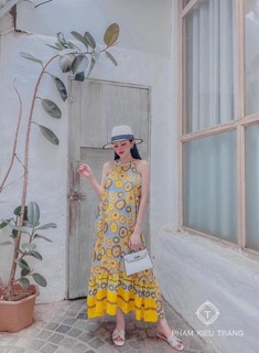 Đầm thổ cẩm maxi cổ yếm