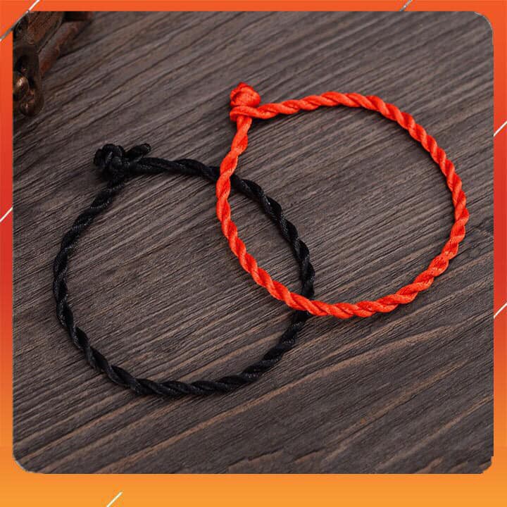 Vòng Chỉ Đỏ Mang Đến May Mắn, Bình An