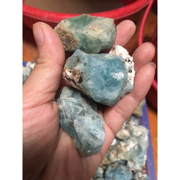 Đá Thô Màu Xanh Dương Aquamarine