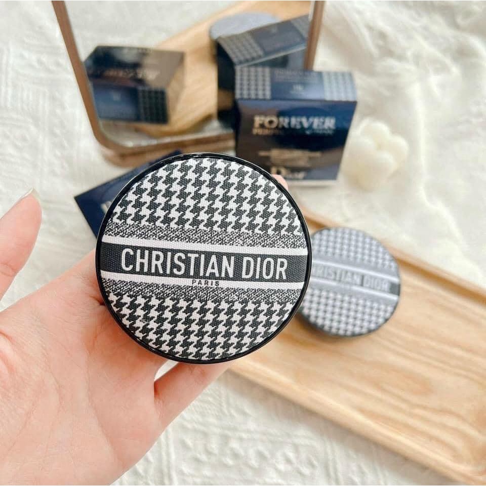 Phấn nước CUSHION 𝐃𝐈𝐎𝐑 𝐍𝐄𝐖 𝐋𝐎𝐎𝐊 𝐄𝐃𝐈𝐓𝐈𝐎𝐍 FULL SIZE