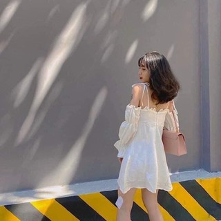 váy trễ vai tay phồng