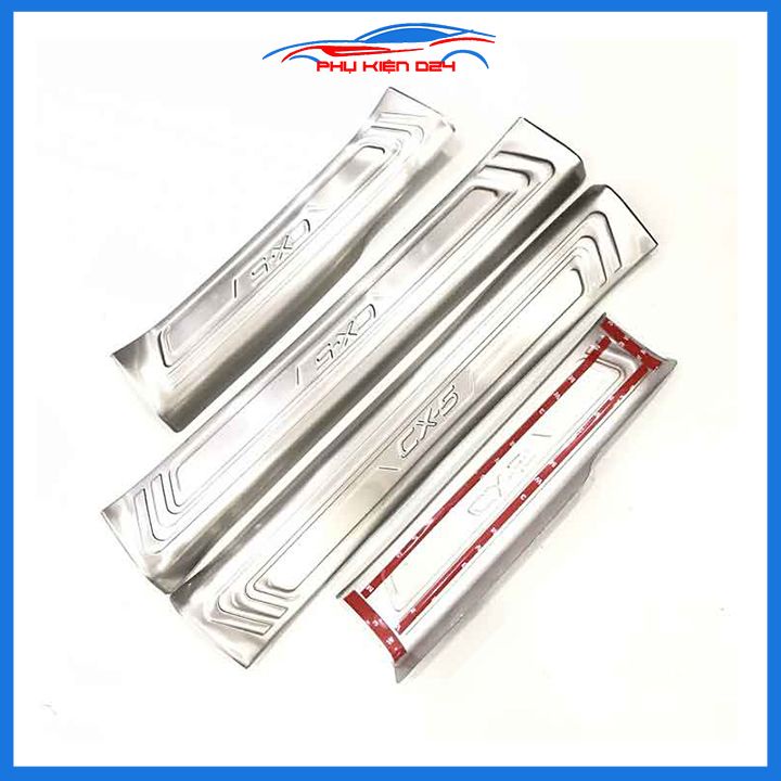 Bộ ốp bậc cửa trong ngoài nẹp bước chân CX-5 2018-2019-2020-2021-2022 Inox chống trầy trang trí xe