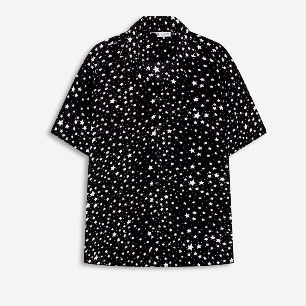 Áo sơ mi nam đen họa tiết sao nhỏ, vải lụa thoáng mát, thấm hút, không nhăn, không xù, from rộng
