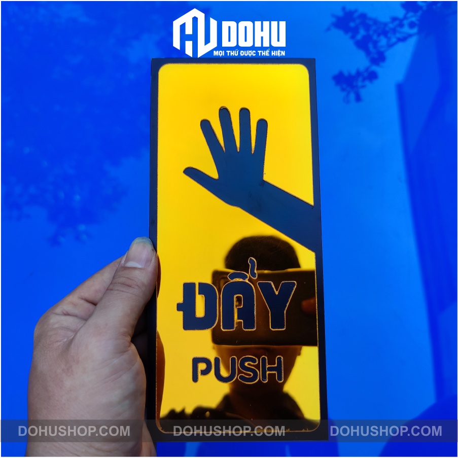 Bảng decor kéo đẩy  Gương Vàng dán cửa  - DH116