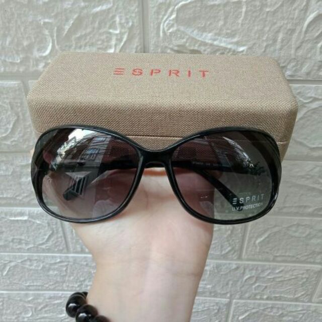 Kính Esprit M556 full box-xách tay Anh-có bill chính hãng up ở ảnh cuối