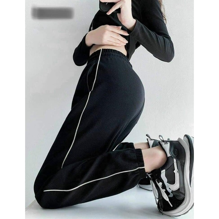 Quần Bom Bo Gấu Kẻ Sọc - Quần Jogger Ống Rộng Bo Gấu Chất Tổ Ong