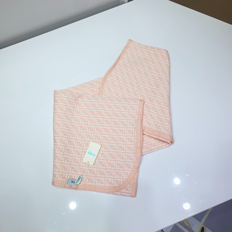 Suit đồ liền thân cho bé Fendi FD tai thỏ siêu xinh