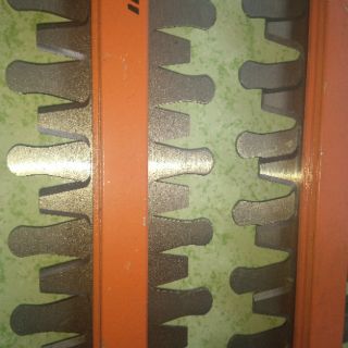 Lưỡi cắt cỏ ryobi