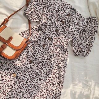 Đầm vintage hoa nhí