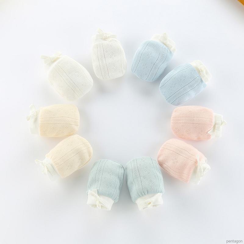 Găng tay cotton mềm mại chống trầy xước dành cho bé sơ sinh