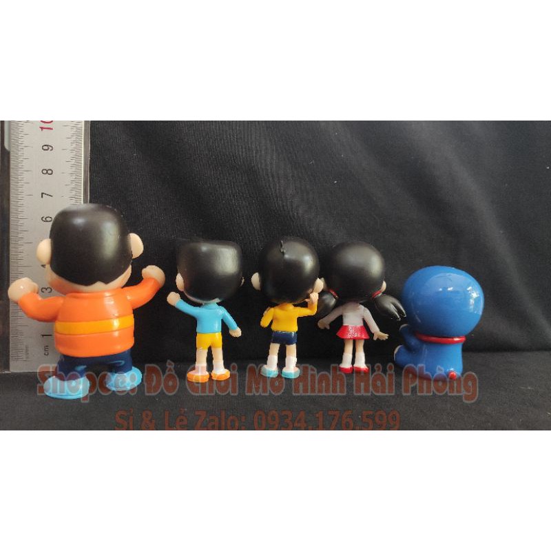 Bộ mô hình Doreamon giá siêu rẻ.