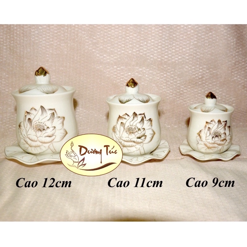 Bộ Thờ Cúng : Bình Hoa , Lư Hương - Bát Nhang , Đĩa Trái Cây , Chung Đại Bi , Án Năm Ly , Án Ba Ly Bạch Ngọc Sen Nổi