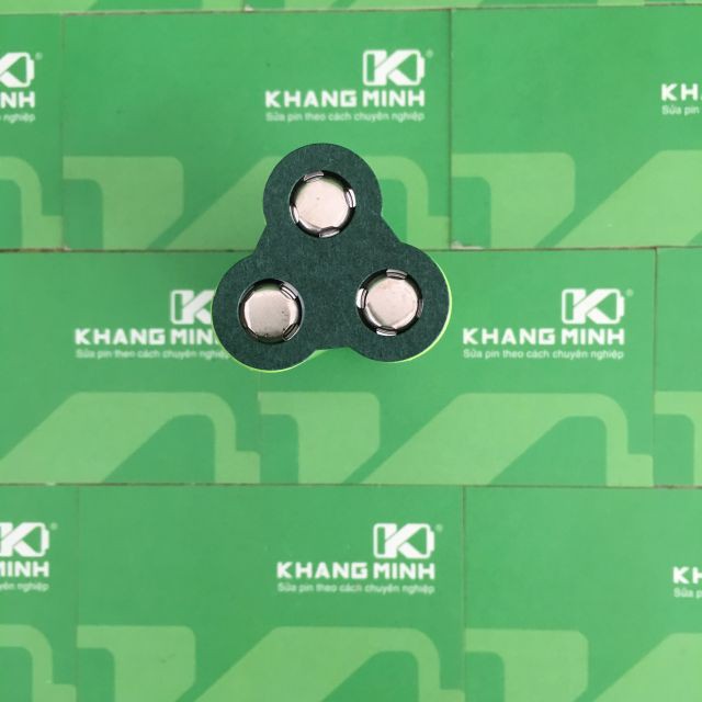 Giáy dán đầu dương pin 18650 bảo vệ pin và kẽm, chống rỉ xét, chống chập cháy