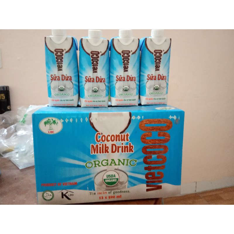 ( 4 hộp sữa dừa hữu cơ oganic 500ml/ hộp Vietcoco)