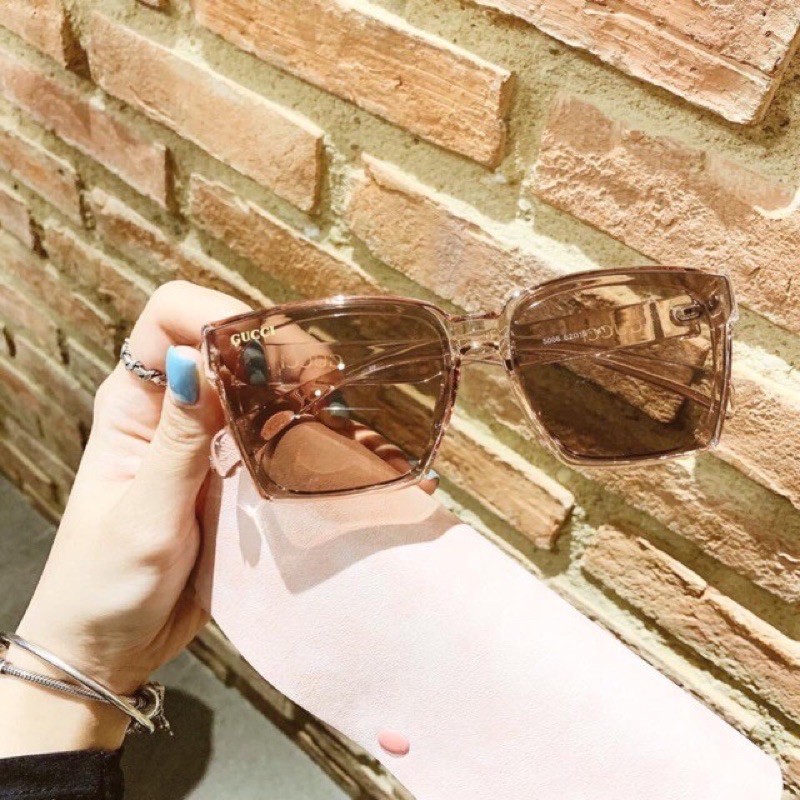 Kính G Fom To Vuông Thời Trang 2021