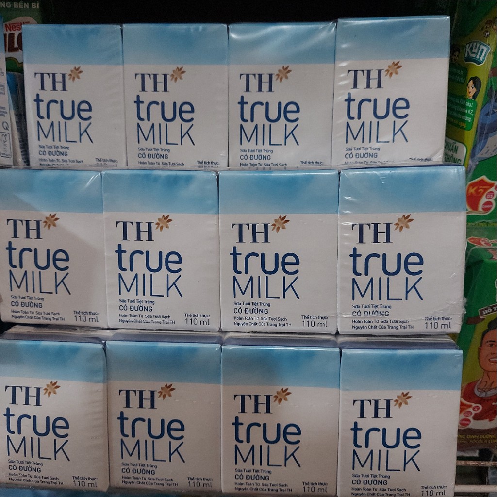 (Có khuyến mại ) Sữa Tươi Tiệt Trùng Có Đường, Ít Đường  TH true MILK 110 ml