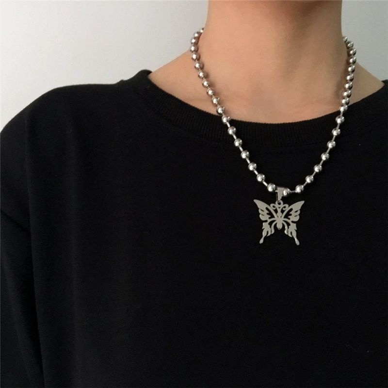 Vòng cổ Mặt Hình Bướm Rỗng Bằng Thép Không Gỉ Phong Cách Harajuku