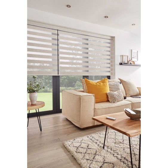 Thi công lắp đặt rèm cửa, rèm cầu vồng giá rẻ tại nhà. Tư vẫn và khảo sát địa hình hoàn toàn miễn phí, bảo hành 5 năm