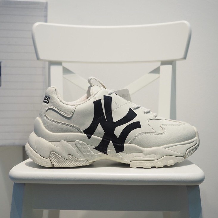 Giày Sneaker MLB màu trắng chữ ny đen